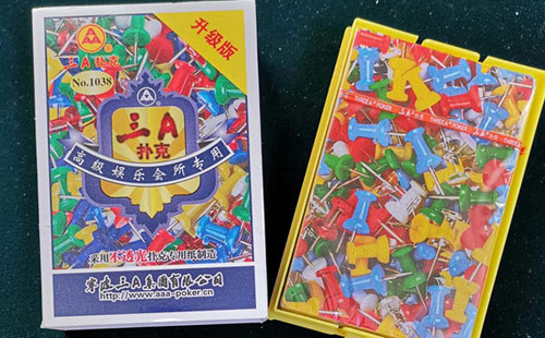 红古扑克批发采购指南与产品质量识别要点解析